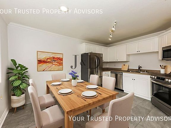 2nd image of 3533 Paseo De Elenita Unit 194