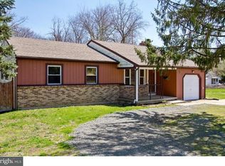 57 S Bridgeboro St, Delran, NJ 08075