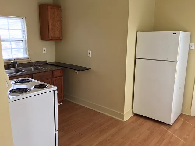 905 W Lynwood Ave #3 — Photo 6