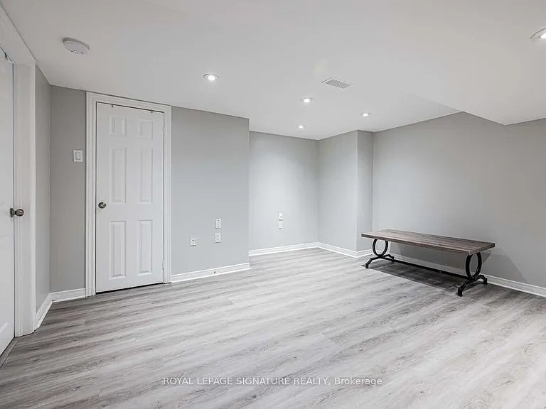 87 Watson St #BASEMENT — Photo 7