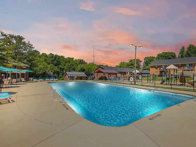 Bright days, cool dips, and wide-open spaceyour perfect poolside reset is waiting.