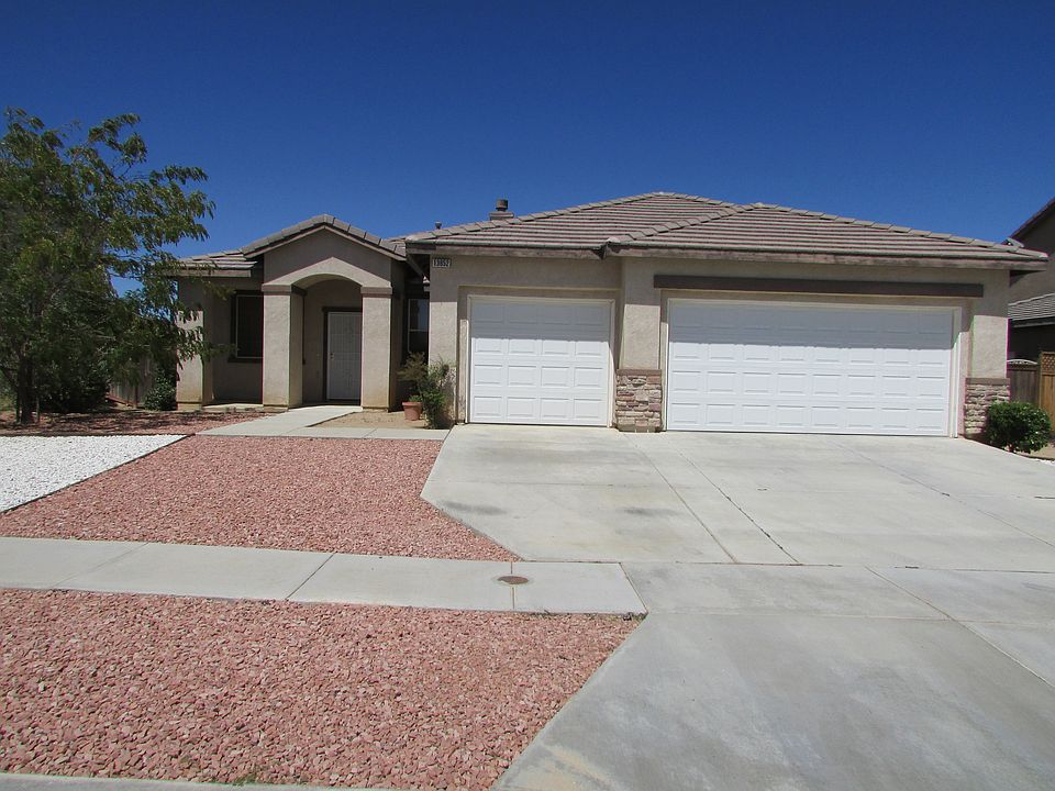 1st image of 13852 Pinellia St