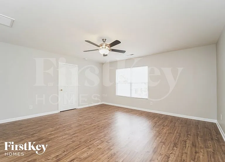 7302 Lamplighter Close Dr — Photo 9