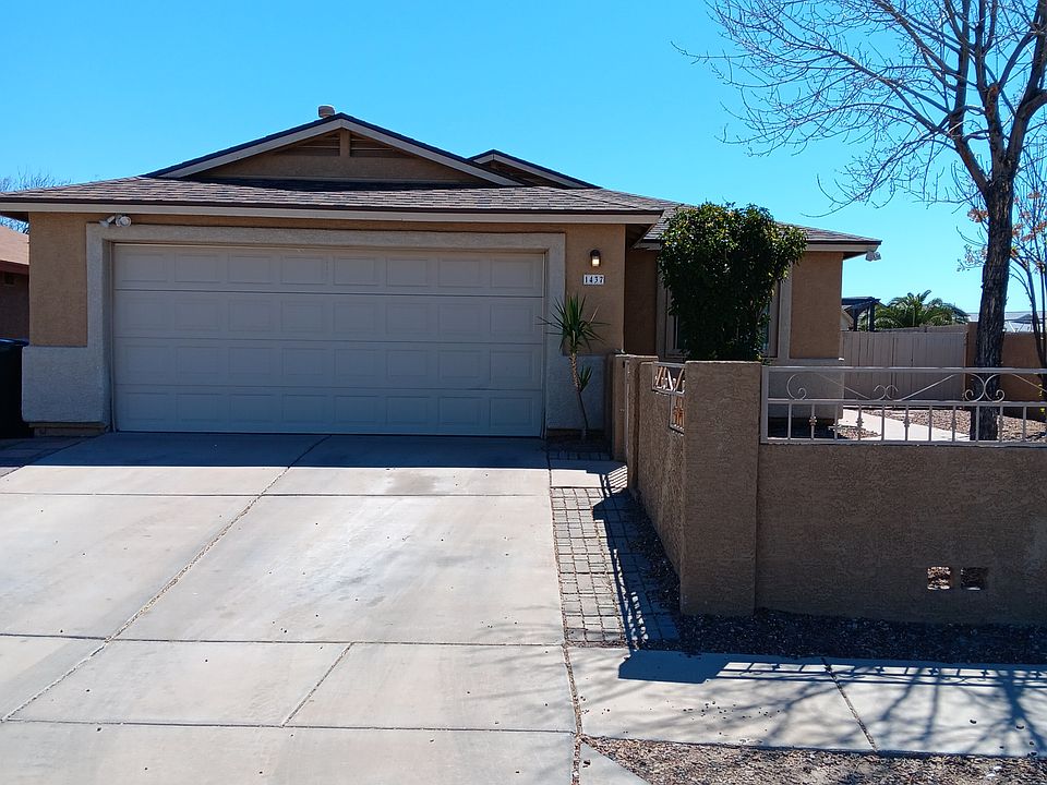 1st image of 1437 W Flannery Pl