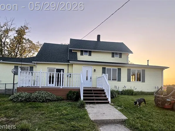 10667 Sober Rd, Webberville, MI 48892