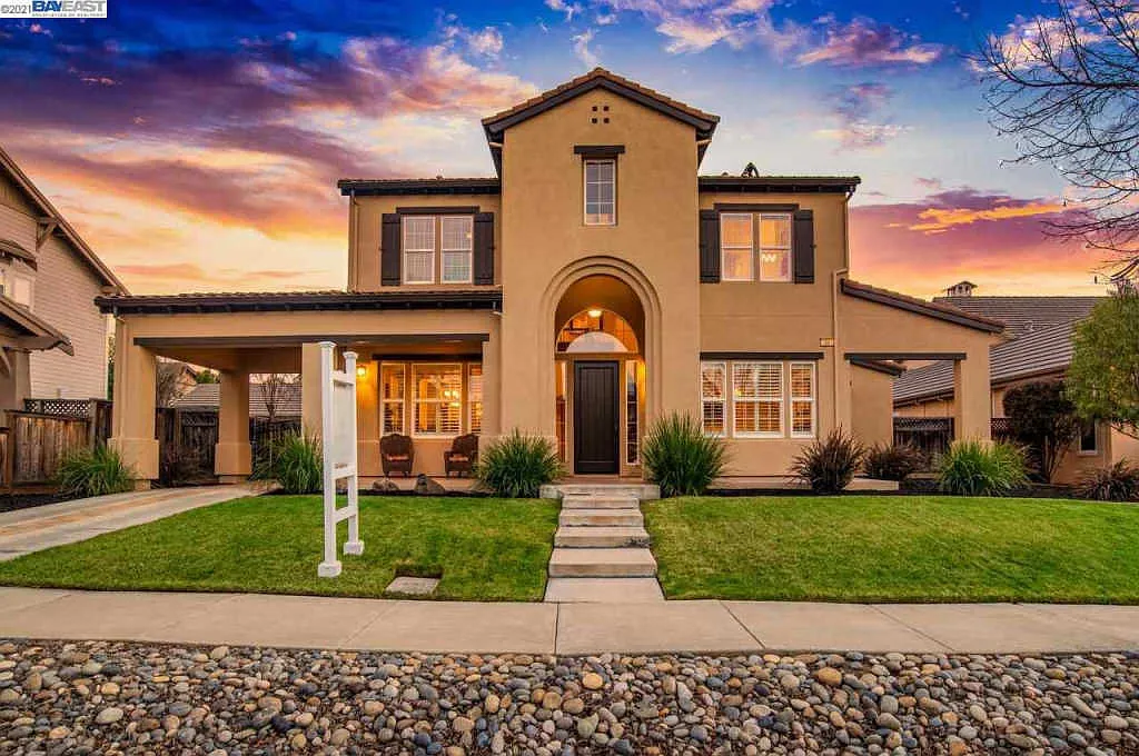 2889 San Minete Dr photo 1