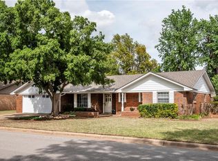 514 Maple St, Weatherford, OK 73096