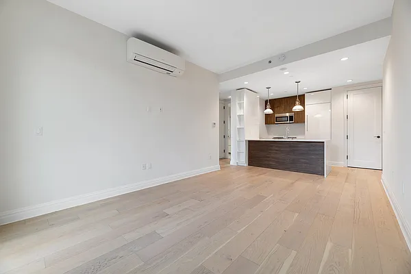 Rented by REAL New York | media 6