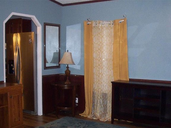 3rd image of 17224 Blanton View Ave