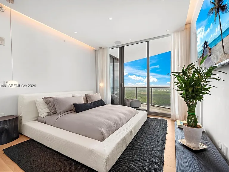 15701 Collins Ave #4105 — Photo 23