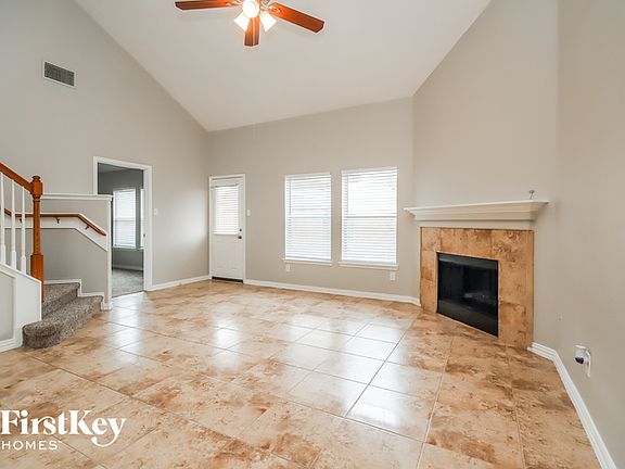 3rd image of 2710 Harte Ct