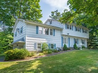 227 Prospect Ave, Park Ridge, NJ 07656