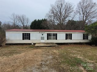 4161 Slanting Bridge Rd, Sherrills Ford, NC 28673