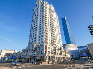 526 Pacific Ave, Atlantic City, NJ 08401