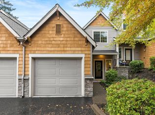 12884 Boones Ferry Rd, Lake Oswego, OR 97035