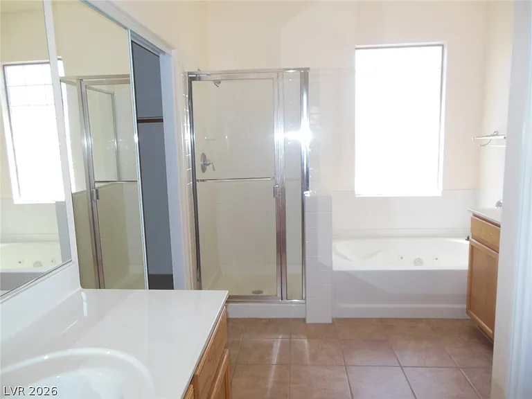 2423 Carnegie Hall St — Photo 19