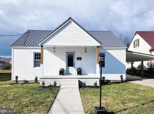 214 Grant St, Petersburg, WV