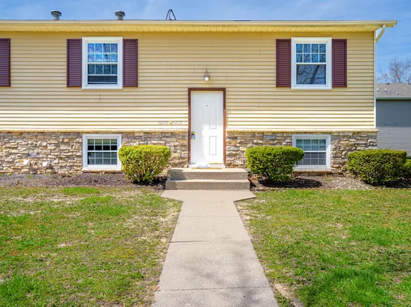 1805 Monticello Park Dr #1805, Valparaiso, IN 46383