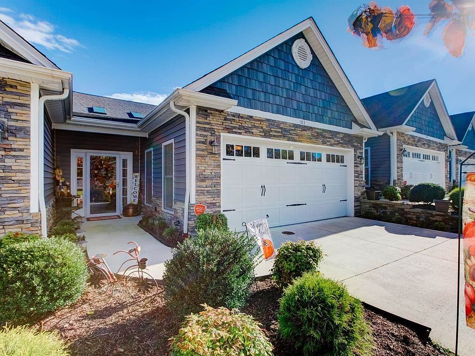 1st image of 103 Bella Ct