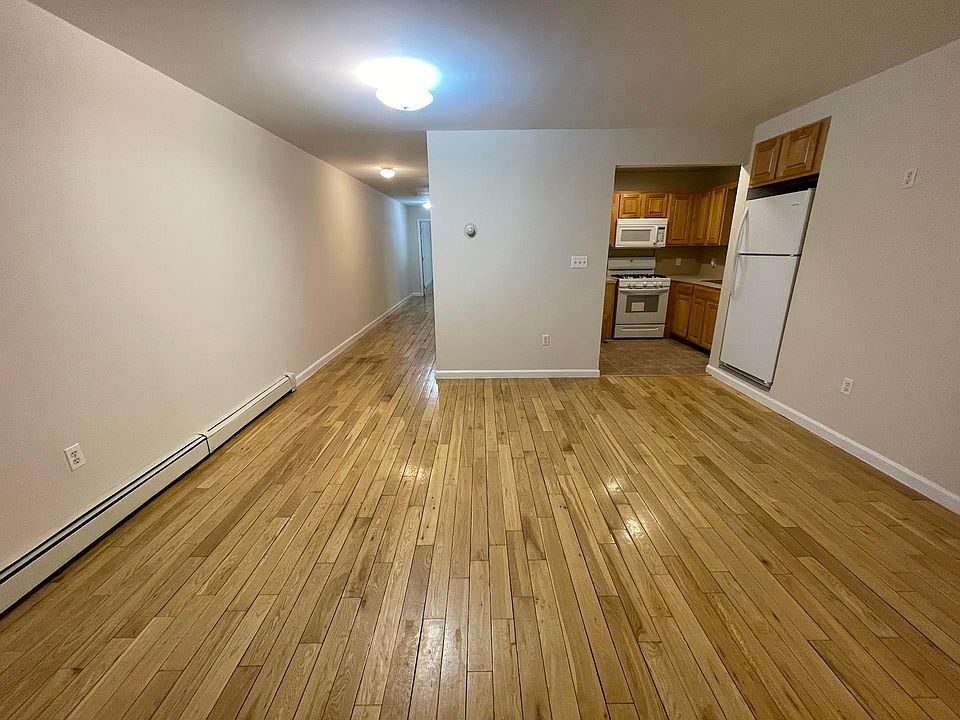 1st image of 2822 Miles Ave Floor 1