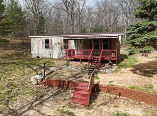 460 Seaman Rd, Wellston, MI 49689