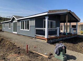 333 Mountain View Dr UNIT 67, Talent, OR 97540