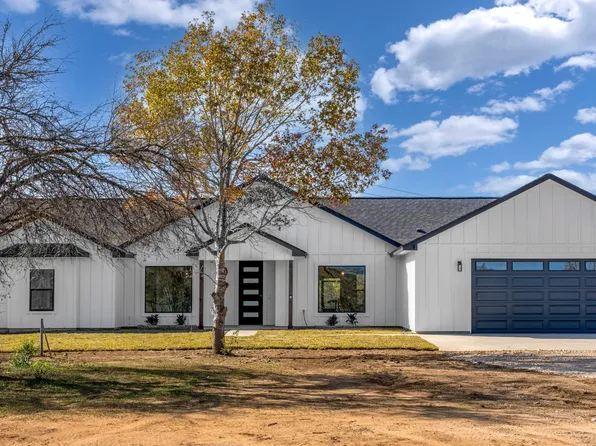 9075 S FOSTER RD, San Antonio, TX 78222