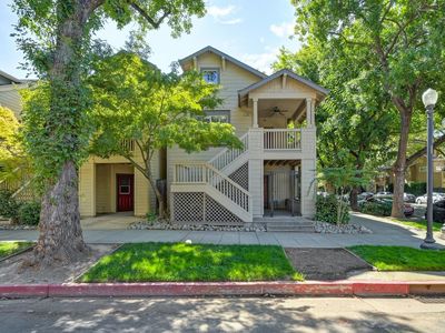 1300 P St, Sacramento, CA, 95814