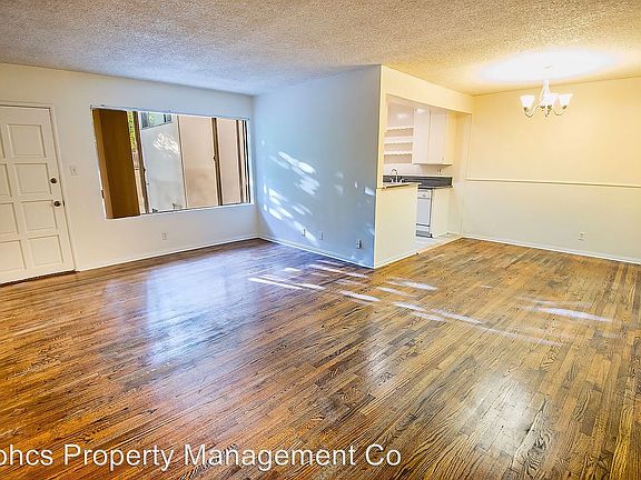 4th image of 8556 Cashio St APT 08