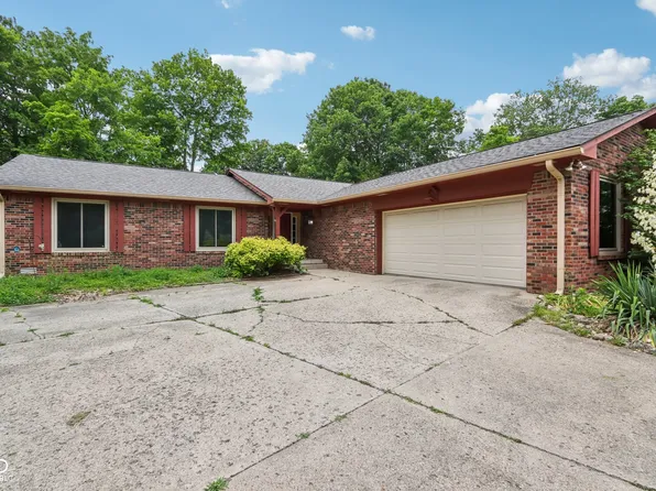 314 Maple Ct, Greenfield, IN 46140