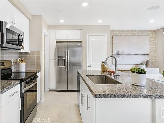 3rd image of 7060 Olive Grove St