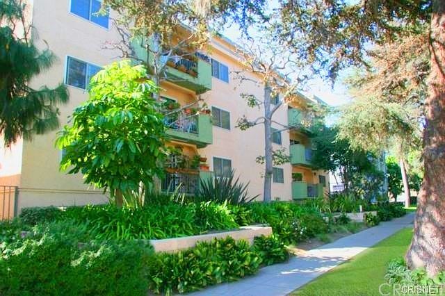 1st image of 914 Lincoln Blvd APT 203