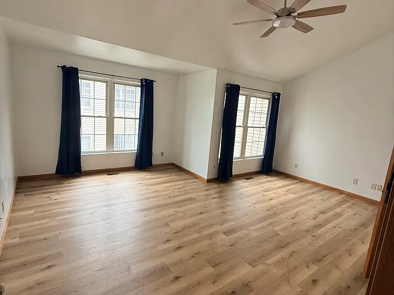 532 S Peace Rd — Photo 6