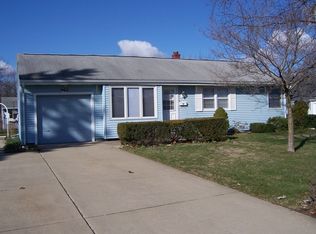 4832 Scenic Dr, South Bend, IN 46619
