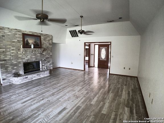 3rd image of 10750 Aliann Dr