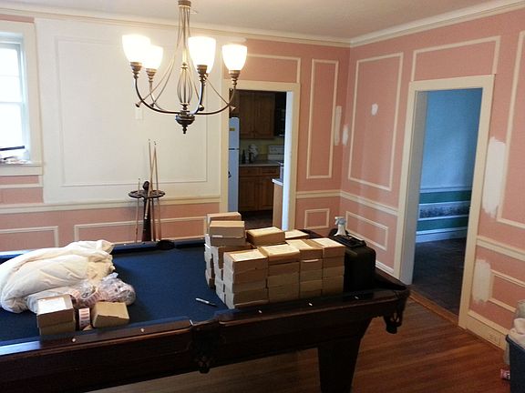 4th image of 2530 Huey Ave