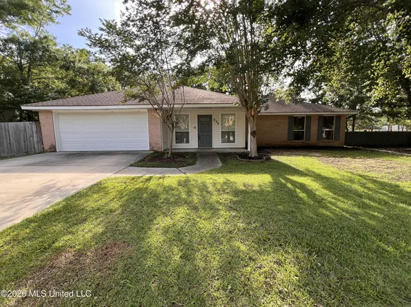 644 Iona St, Diamondhead, MS 39525