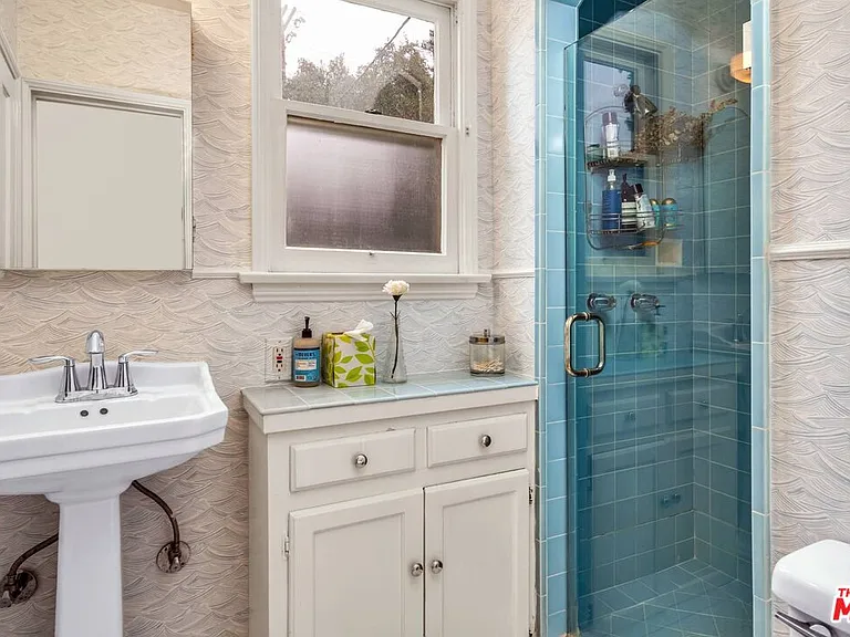 630 S Gretna Green Way — Photo 18