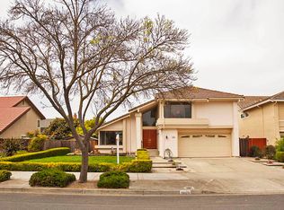 33175 Falcon Dr, Fremont, CA 94555