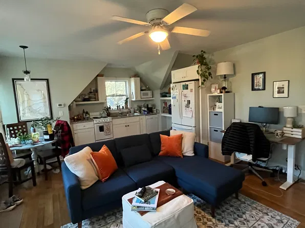 21 Pearl St, Mount Pleasant, SC 29464