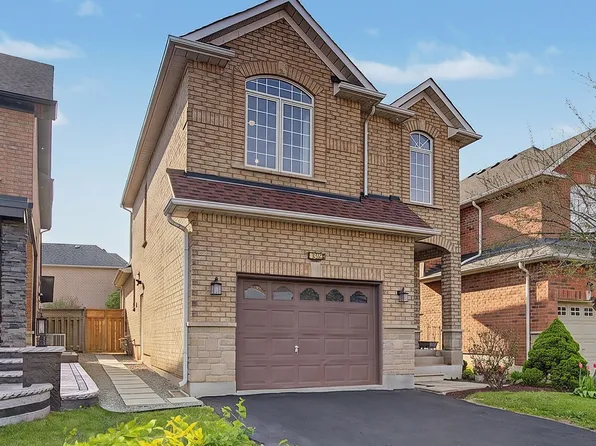 379 Grovehill Rd, Oakville, ON L6H 6P3