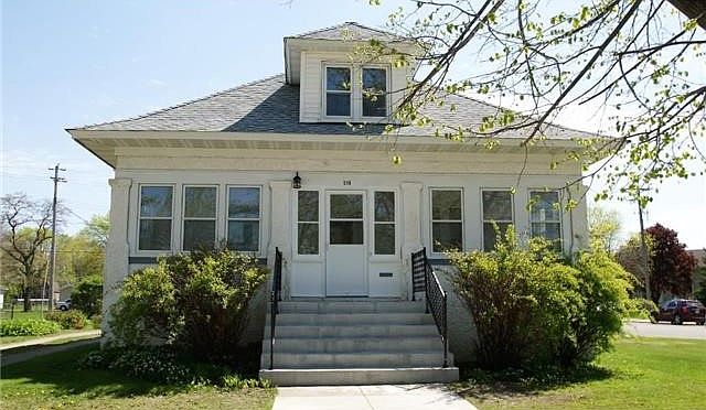 1st image of 519 Main St W