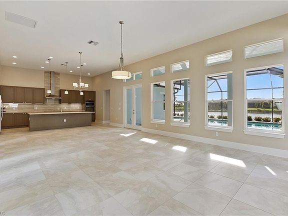 5th image of 14725 Windward Ln