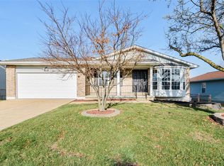 4114 Brook Ridge Dr, Arnold, MO 63010