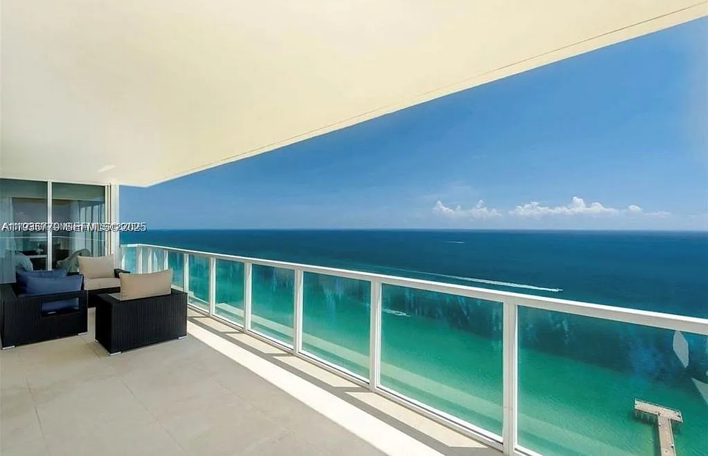 2 bed, $7,500 — Photo 1