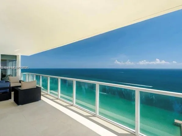 16699 Collins Ave, Sunny Isles Beach, FL