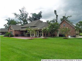38058 Floyd Webb Rd, Prairieville, LA 70769
