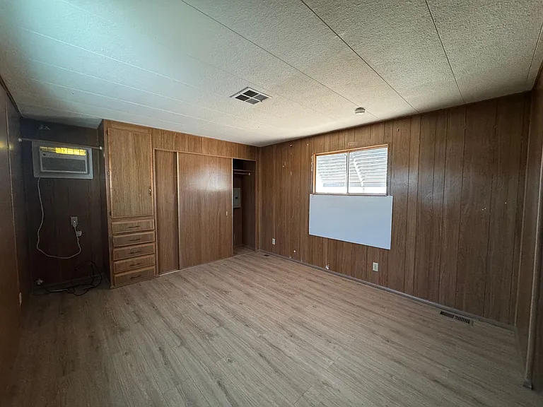384 Moser — Photo 15
