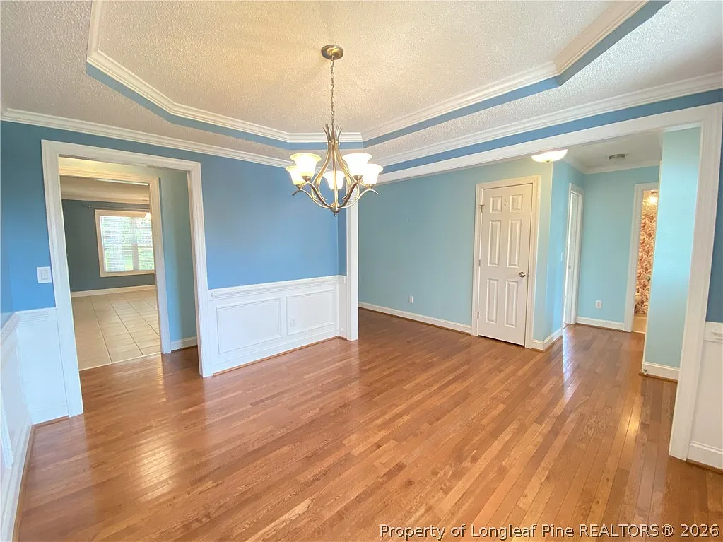 3 bed, 2.0 bath, 2176 sqft, $2,050 — Photo 4