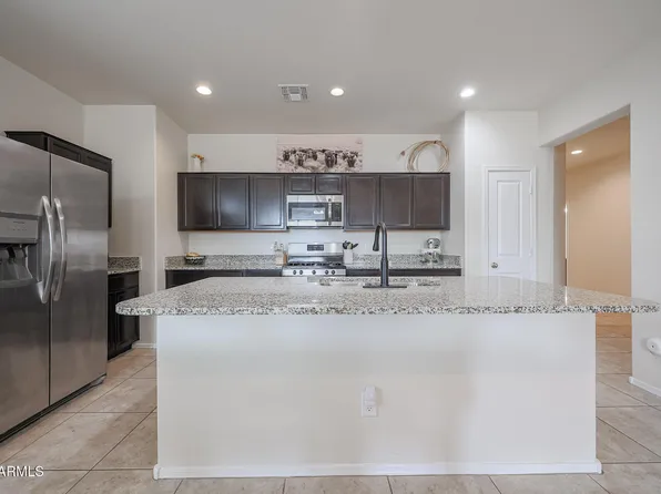 31029 W COLUMBUS Avenue, Buckeye, AZ 85396